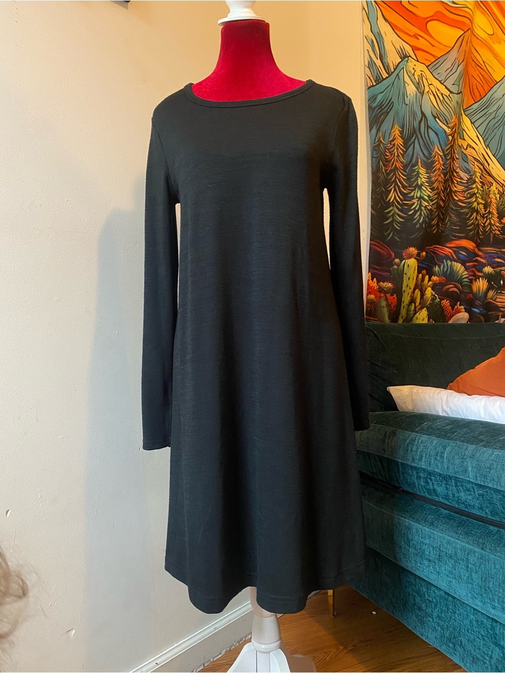 GAP Black Long-Sleeve Swing Dress